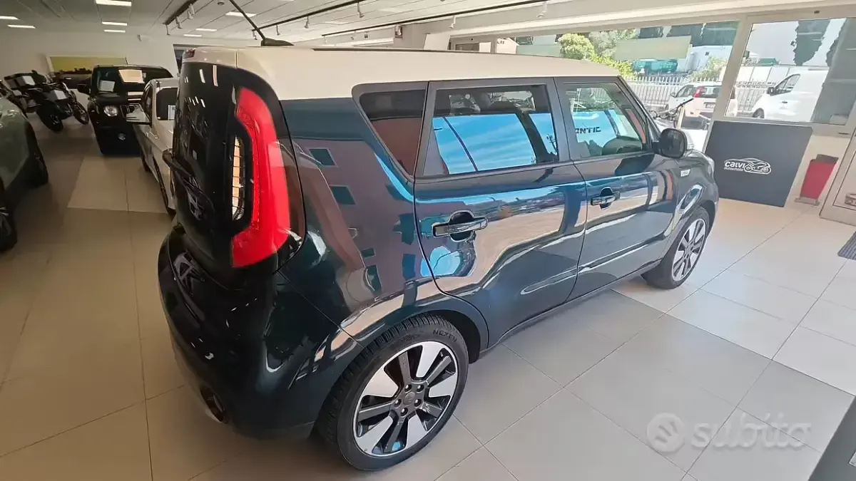 Käytetty Kia Soul 132 HP (97 kW) 2018 Sininen Katumaasturi