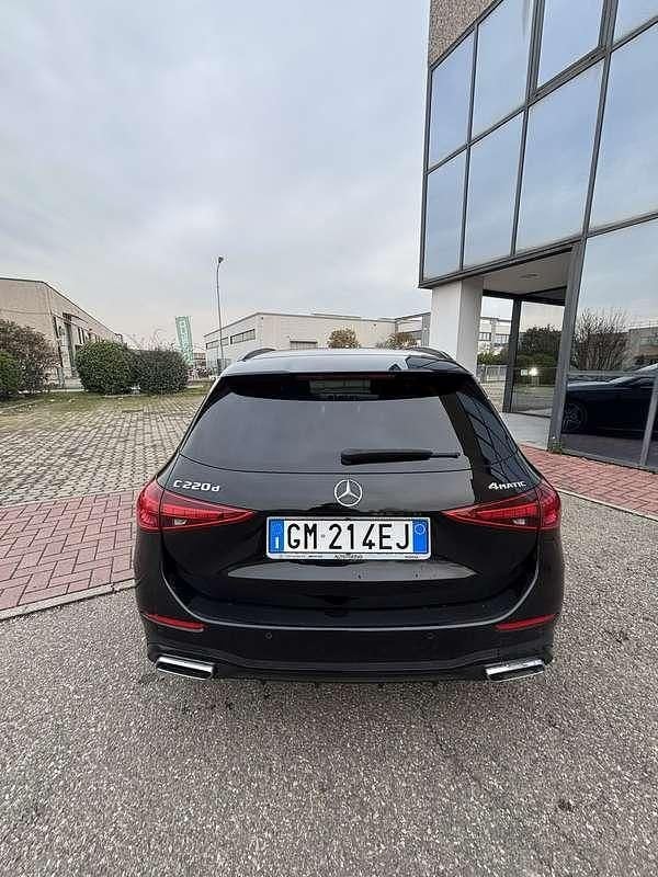 Usata Mercedes C220 Premium Plus 200 CV (147 kW) 2023 Nero Station wagon