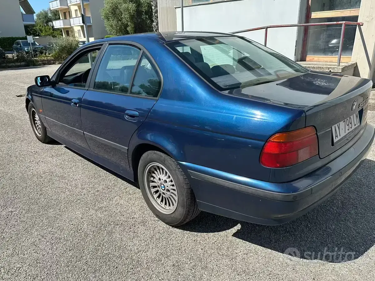 Usata BMW 525 143 CV (105 kW) 1998 Bluazzurro Berlina