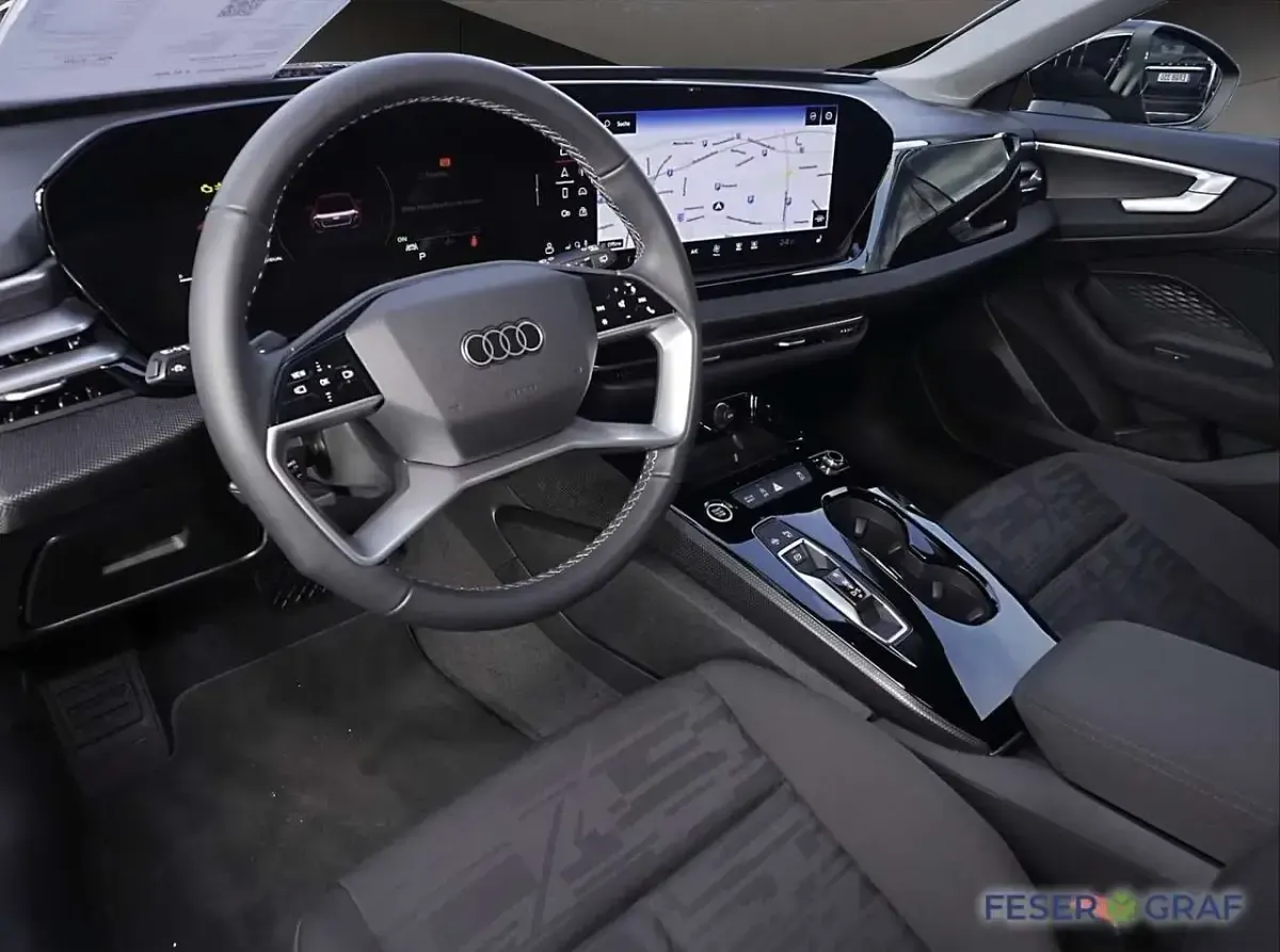 Occasion Audi A5 S-Line 150 PK (110 kW) 2025 Zwart Stationwagen