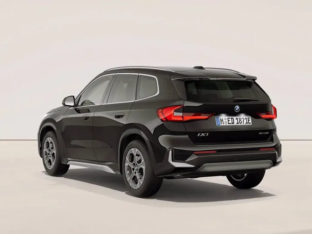 Nuova BMW iX1 67 kW (92 CV) 2026 SUV