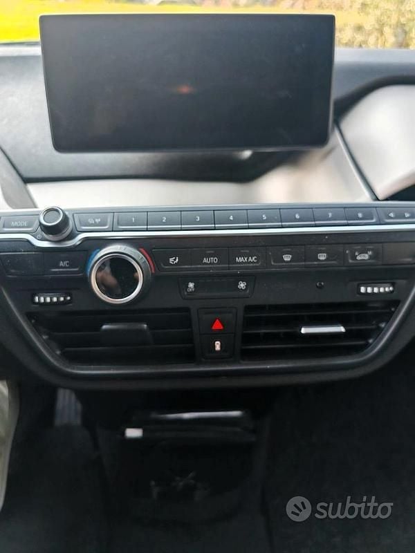 Usata BMW i3 Advantage 75 kW (102 CV) 2021 Nero Utilitaria