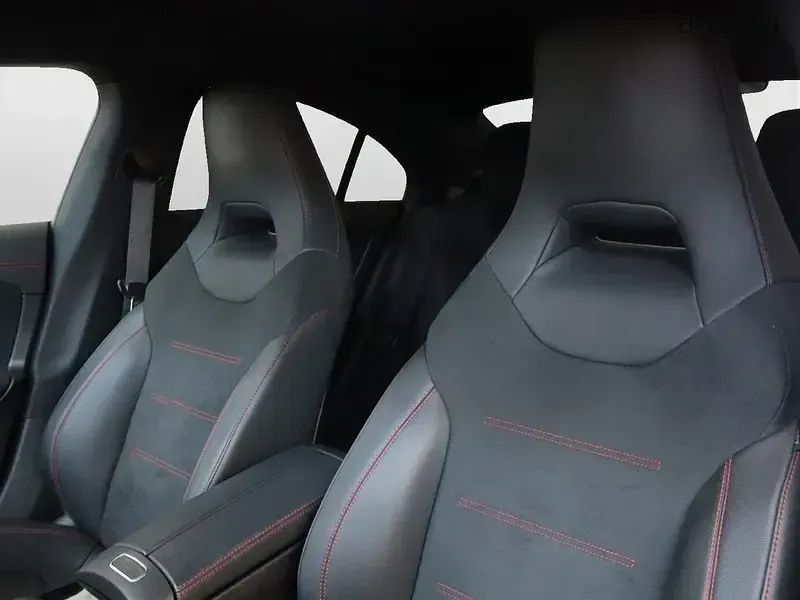 Usata Mercedes CLA200 Premium 150 CV (110 kW) 2023 Argento Coupé
