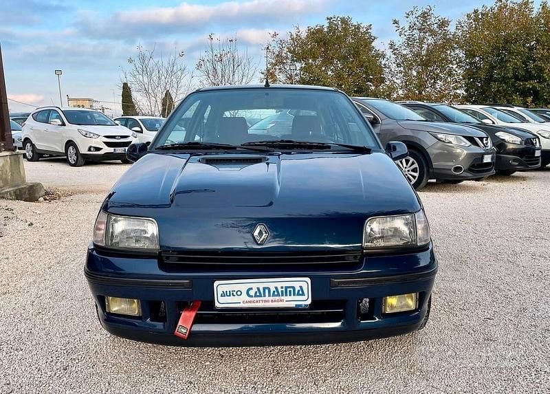 Usata Renault Clio 135 CV (99 kW) 1992 Blu Berlina