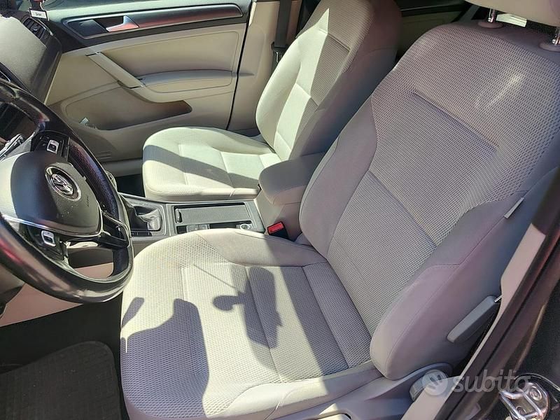 Usata VW Golf VII 105 CV (77 kW) 2017 Nero Station wagon