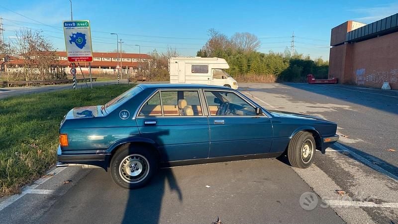 Usata Maserati Biturbo 203 CV (149 kW) 1987 Blu/azzurro Berlina