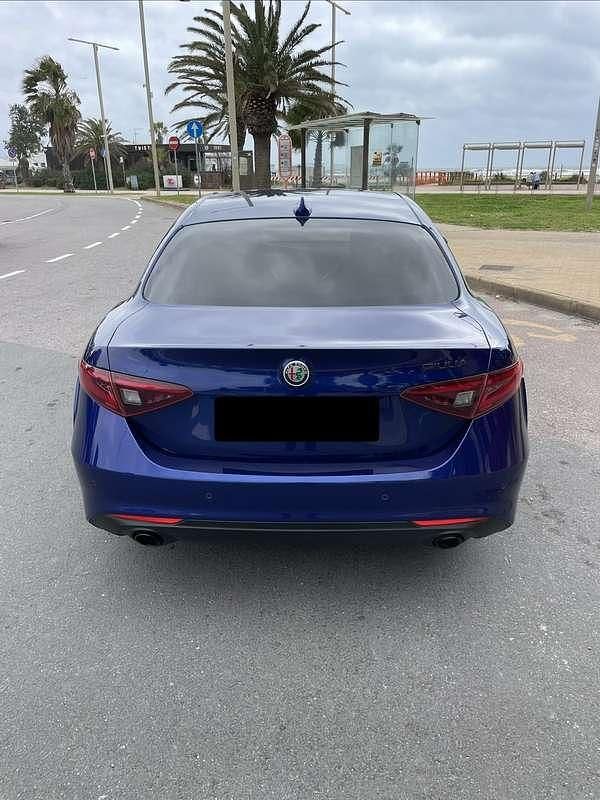Usata Alfa Romeo Giulia Sprint 190 CV (139 kW) 2021 Berlina