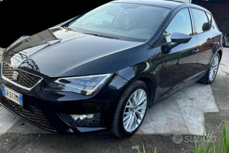 Nero Usata 2013 Seat Leon FR Tre volumi | 8300 € (Buon prezzo) - Immagine 1/4