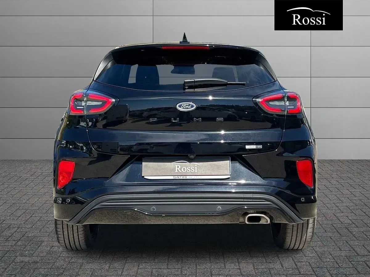 Begagnad Ford Puma ST-Line X 125 HK (91 kW) 2023 Svart SUV