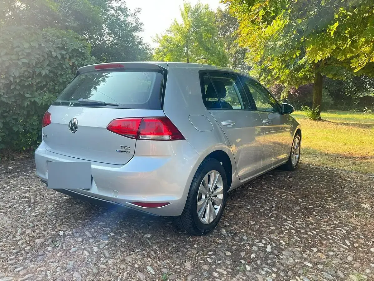 Usata VW Golf VII 110 CV (80 kW) 2015 Grigio Berlina