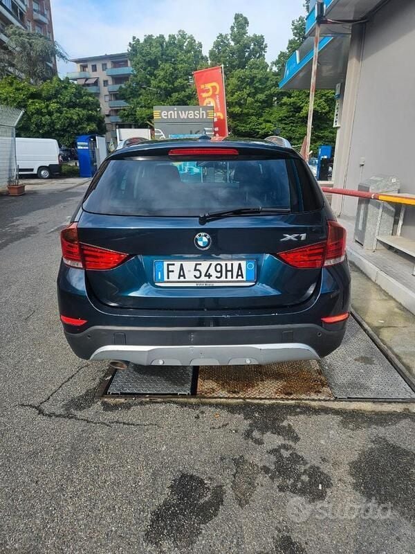 Usata BMW X1 Efficient Dynamics 150 CV (110 kW) 2015 Blu SUV