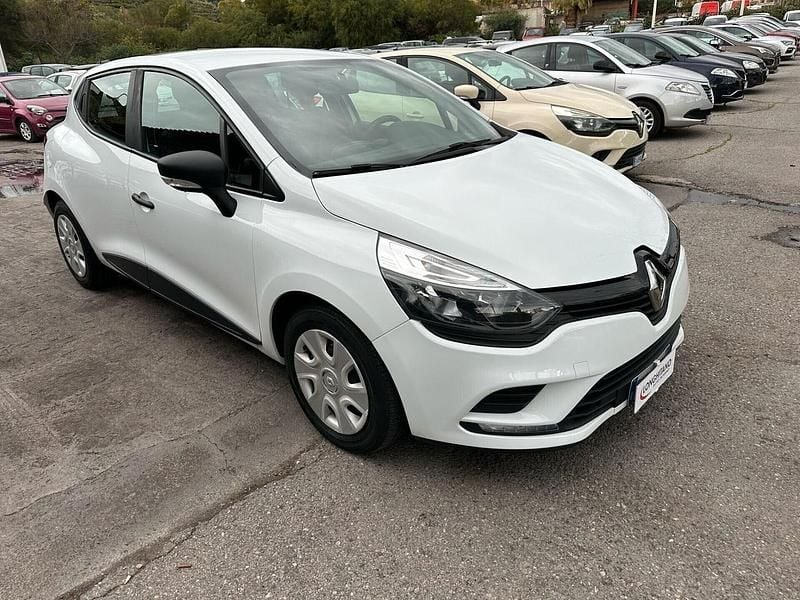 Usata Renault Clio IV 75 CV (55 kW) 2018 Bianco Berlina