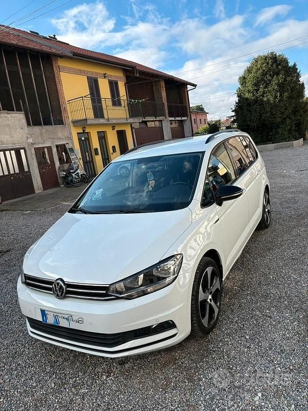 Usata VW Touran 150 CV (110 kW) 2021 Monovolume