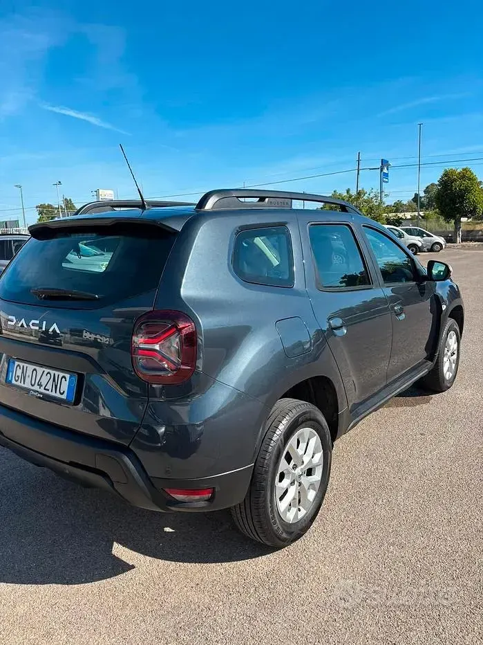 Usata Dacia Duster Expression 116 CV (85 kW) 2023 Grigio SUV