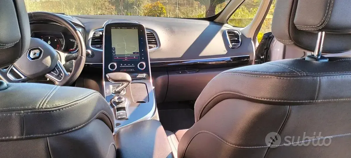 Usata Renault Espace 160 CV (117 kW) 2018 Grigio Monovolume