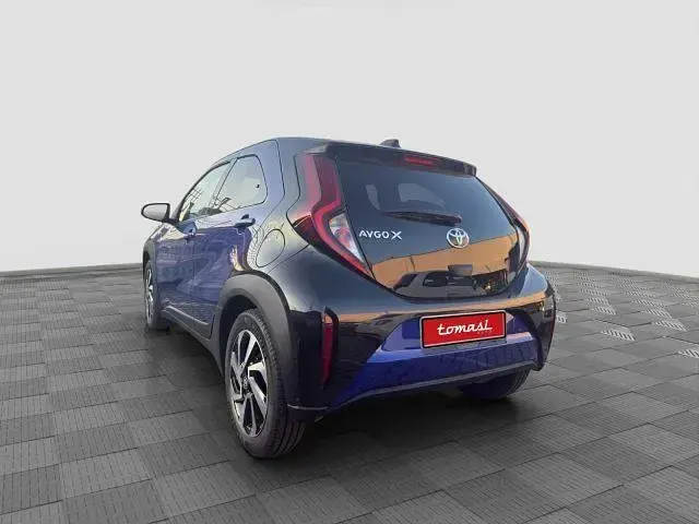 Usata Toyota Aygo X Trend 72 CV (52 kW) 2025 Juniper blue/black SUV