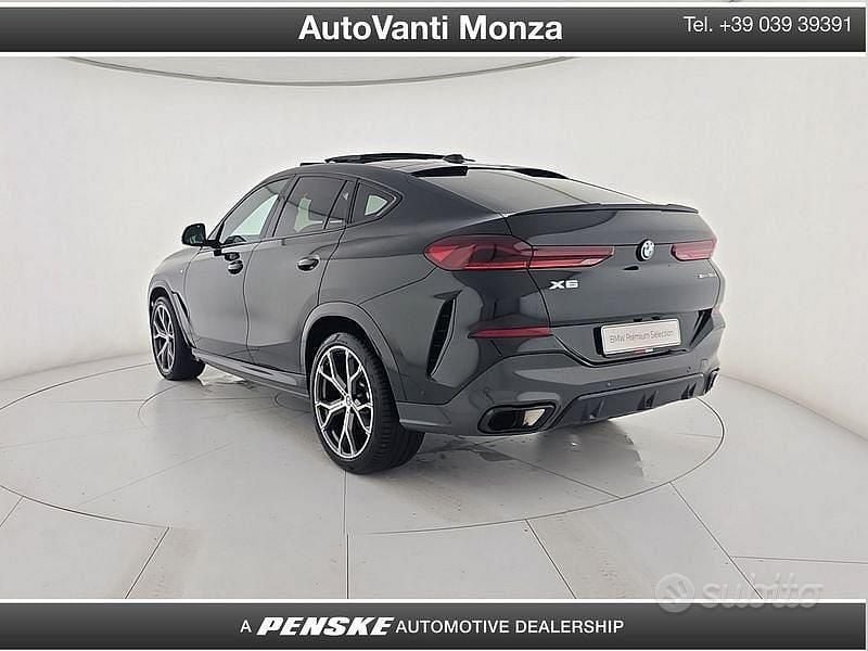 Usata BMW X6 M Sport 298 CV (219 kW) 2025 Nero SUV