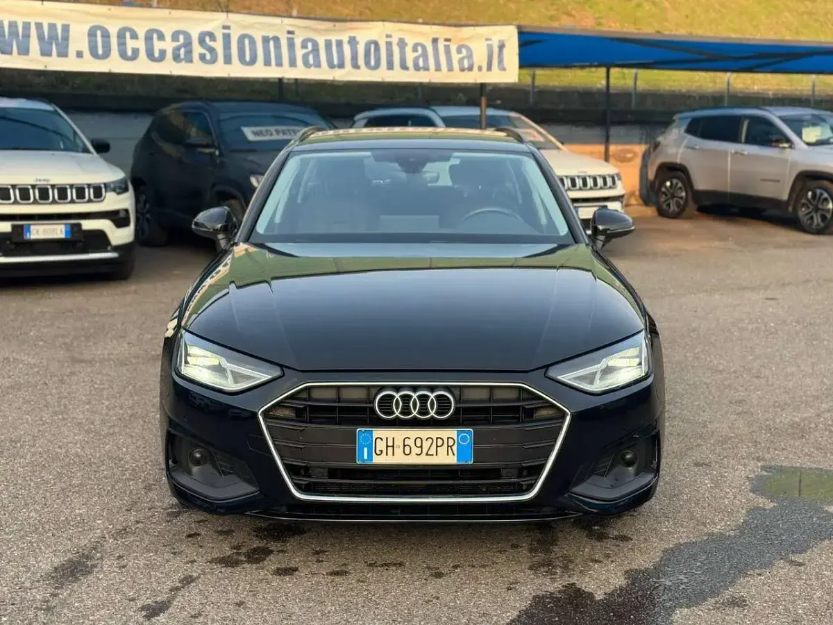 Usata Audi A4 Business 163 CV (119 kW) 2021 Nero Station wagon