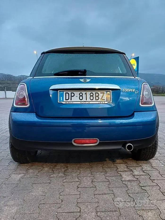 Usata Mini Cooper 109 CV (80 kW) 2008 Bluazzurro Utilitaria