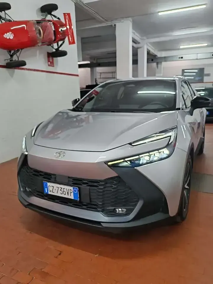 Usata Toyota C-HR+ Trend 72 kW (98 CV) 2025 Grigio SUV