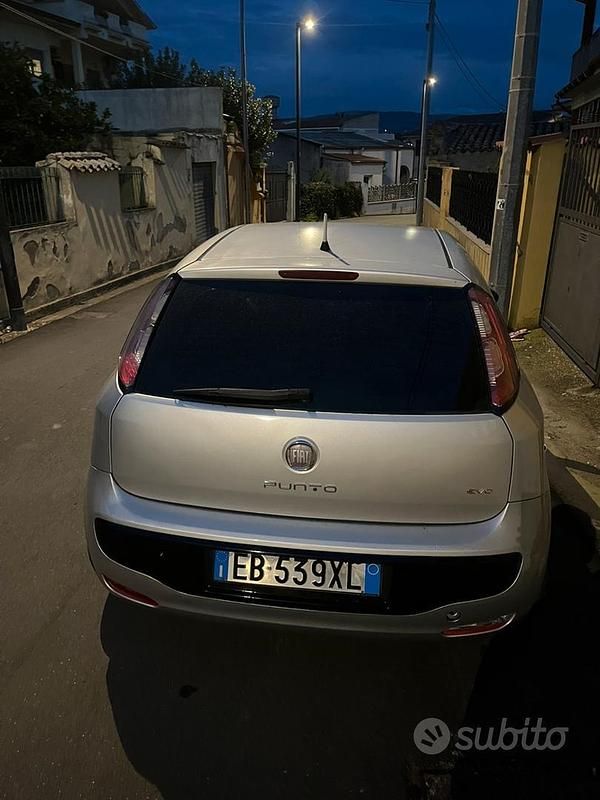 Usata Fiat Punto Evo 75 CV (55 kW) 2010 Grigio Utilitaria