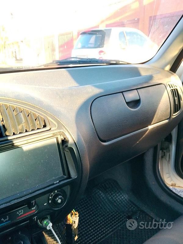 Usata Citroën Saxo 1996 Utilitaria