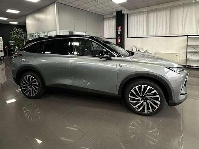 Ny Tiger Six 167 HK (122 kW) 2025 Grå SUV