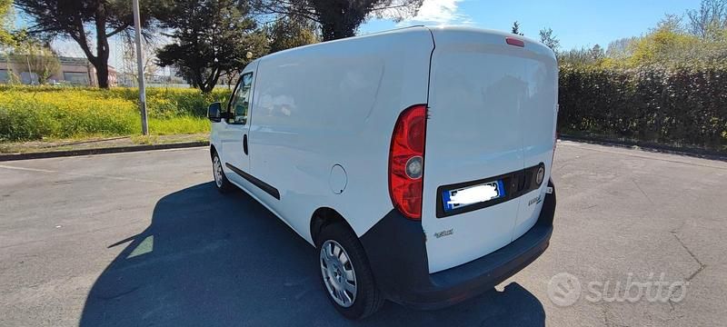 Usata Fiat Doblò 120 CV (88 kW) 2014 Bianco Monovolume
