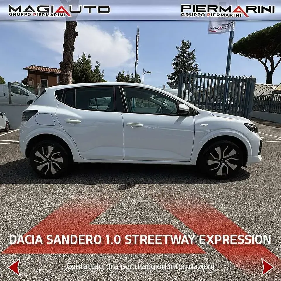 Nuova Dacia Sandero Expression 101 CV (74 kW) 2026 Bianco Berlina
