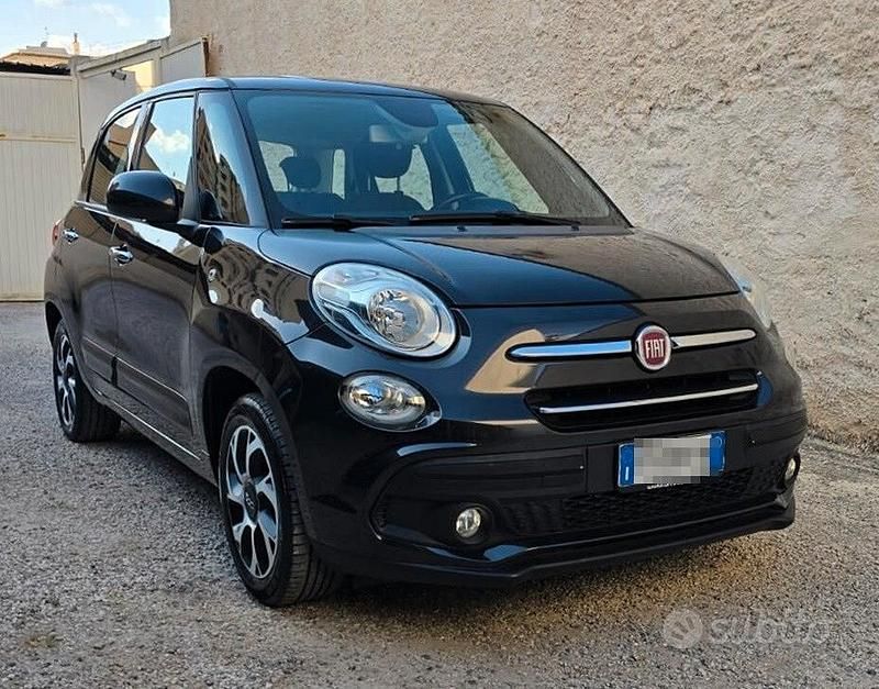 Usata Fiat 500L Lounge 120 CV (88 kW) 2018 Grigio Monovolume