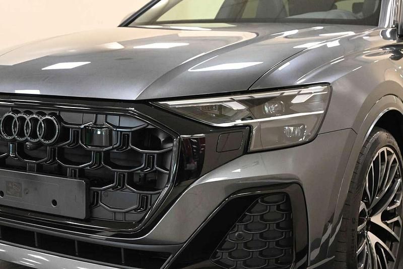 Nuova Audi Q8 Ambiente 286 CV (210 kW) 2025 Grigio SUV