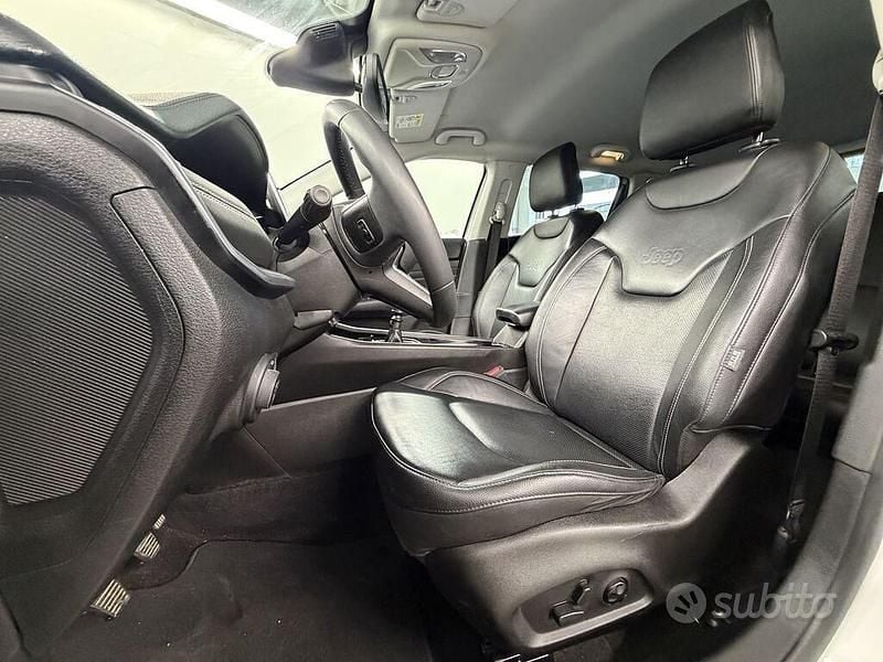 Usata Jeep Compass 131 CV (96 kW) 2022 Grigio SUV