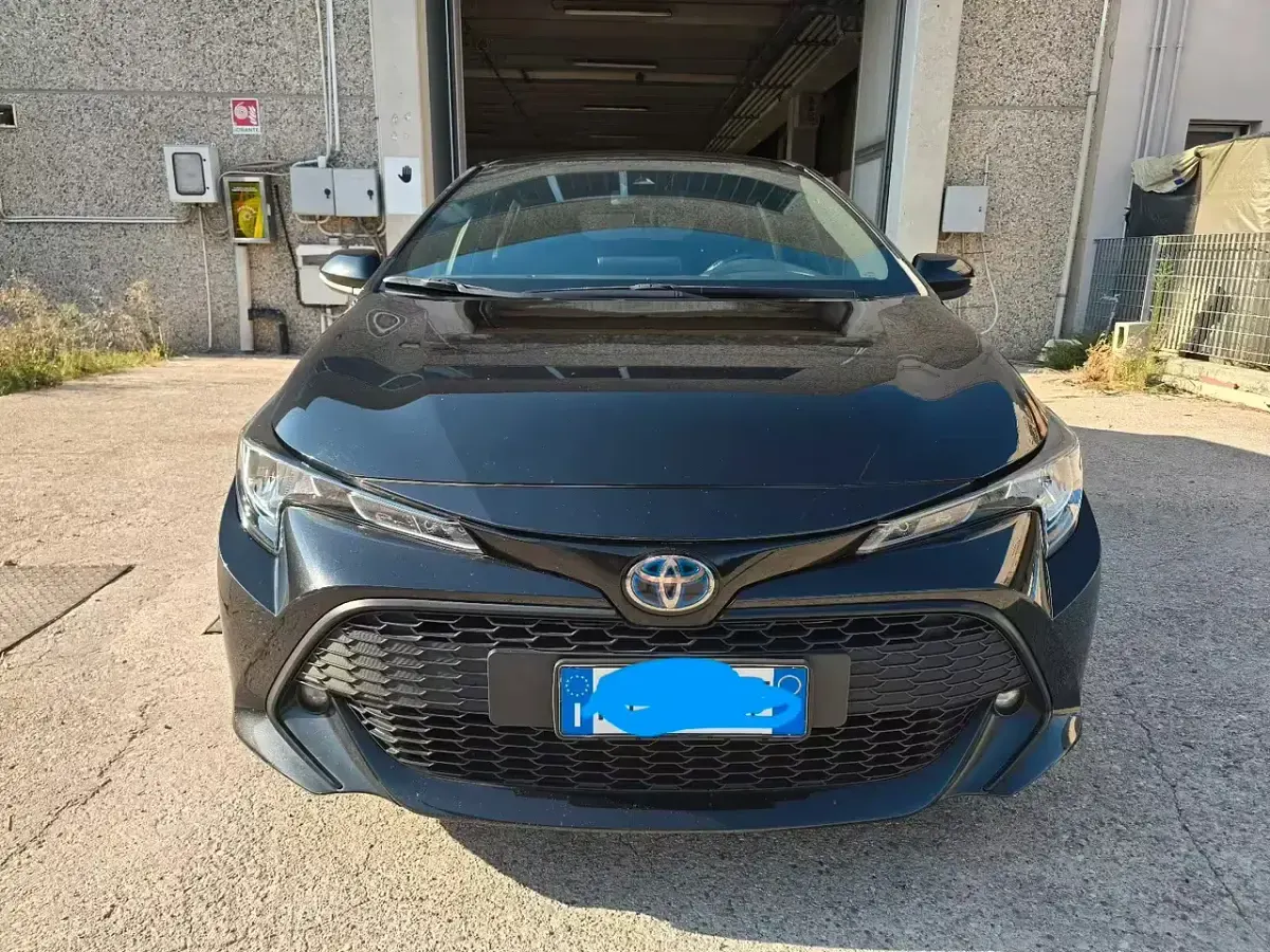 Usata Toyota Corolla Business Edition 97 CV (71 kW) 2019 Nero Station wagon