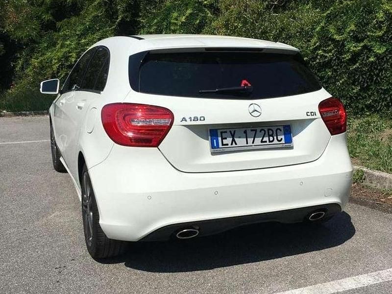 Usata Mercedes A180 Executive 109 CV (80 kW) 2014 Berlina