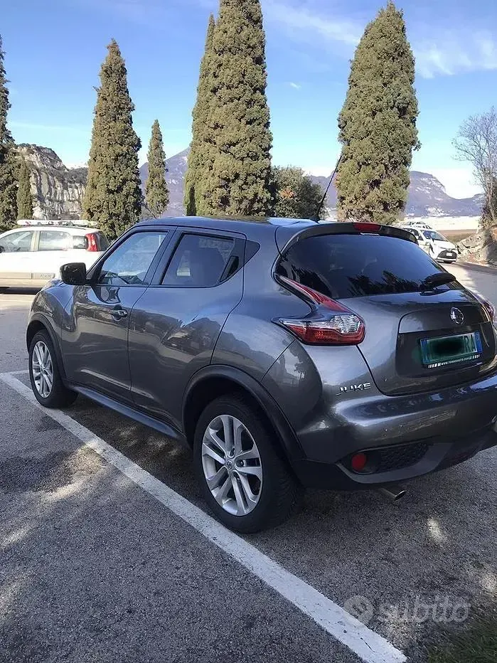 Usata Nissan Juke 110 CV (80 kW) 2014 Grigio SUV