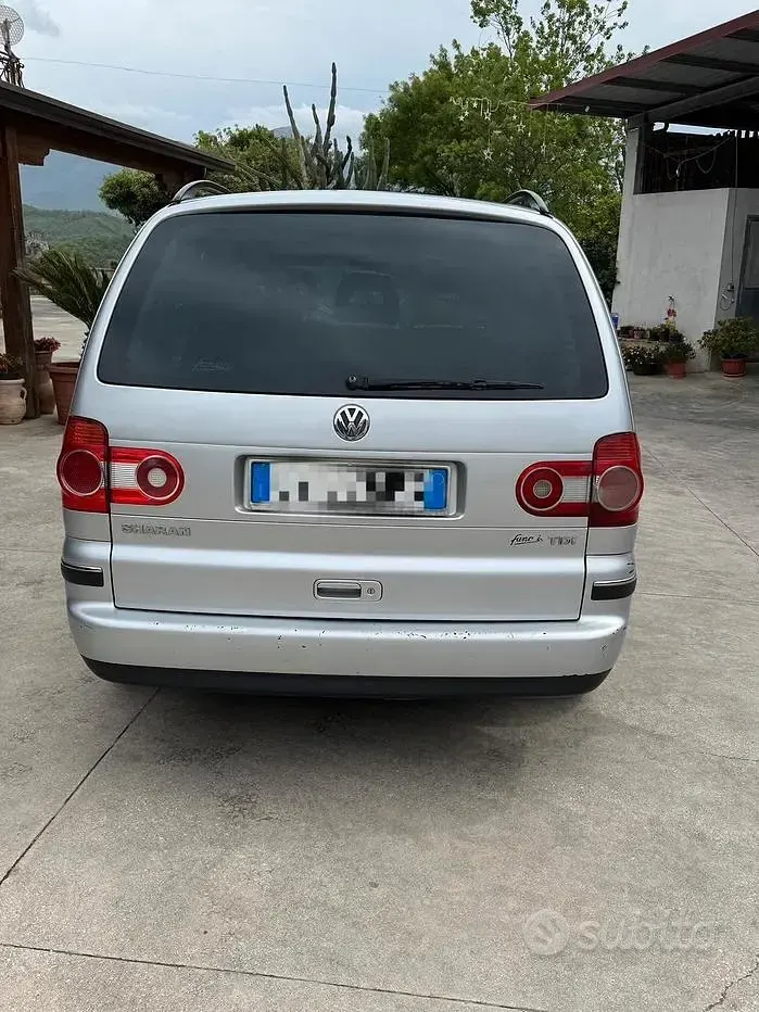 Usata VW Sharan 150 CV (110 kW) 2006 Grigio Monovolume