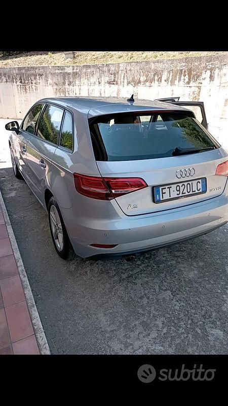 Usata Audi A3 116 CV (85 kW) 2018 Grigio Berlina