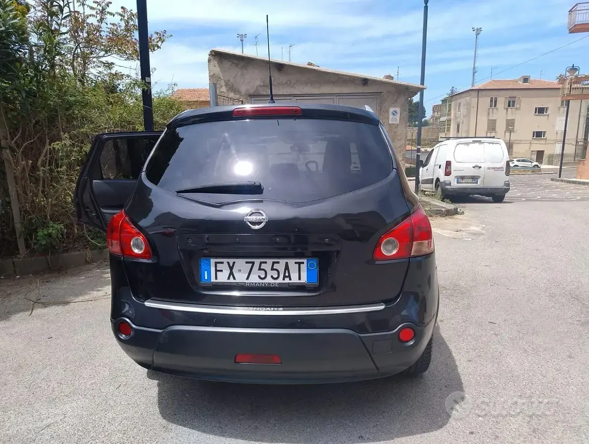 Usata Nissan Qashqai +2 140 CV (102 kW) 2010 Nero SUV