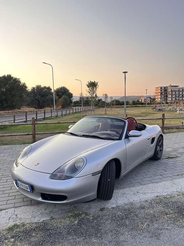 Usata Porsche Boxster 204 CV (150 kW) 1997 Argento Cabrio