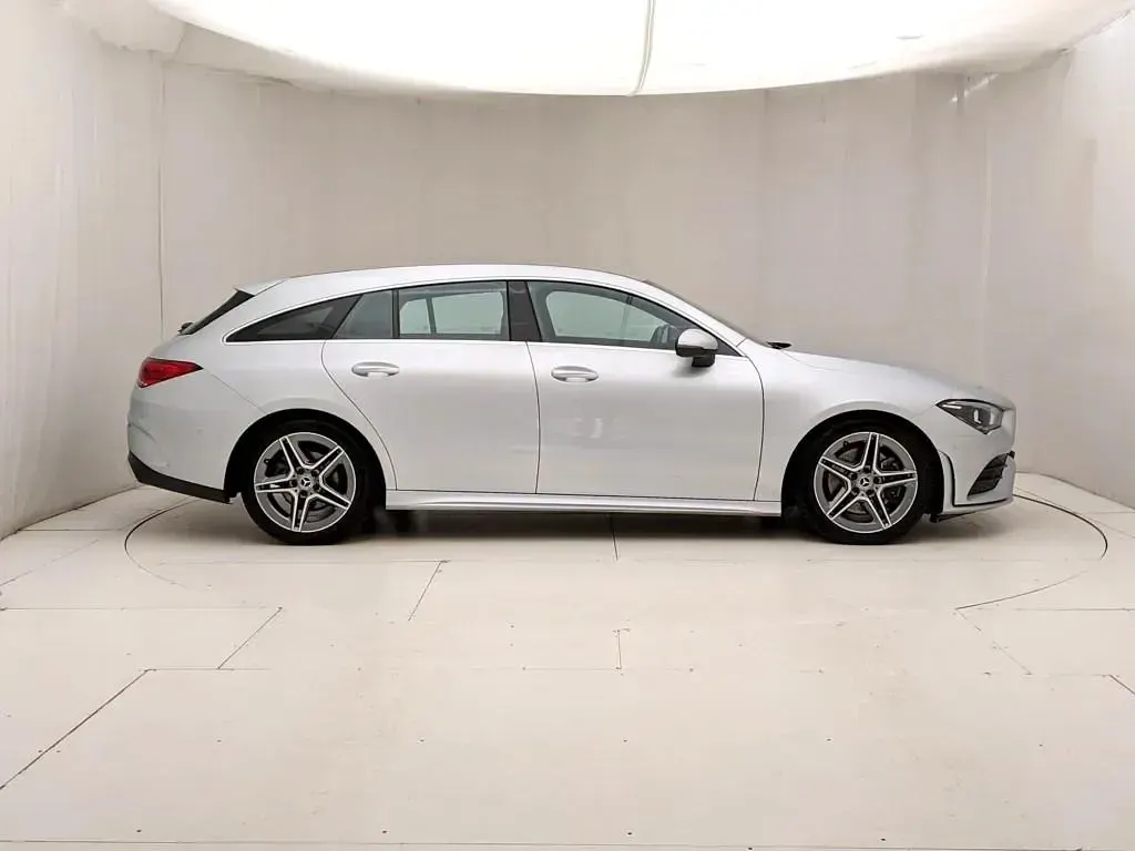 Usata Mercedes CLA200 Executive 150 CV (110 kW) 2020 Argento Berlina
