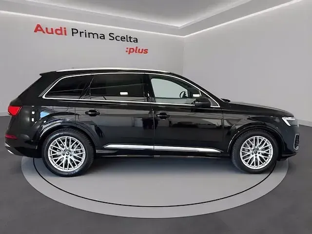 Usata Audi Q7 Advanced 231 CV (169 kW) 2025 Nero mythos SUV