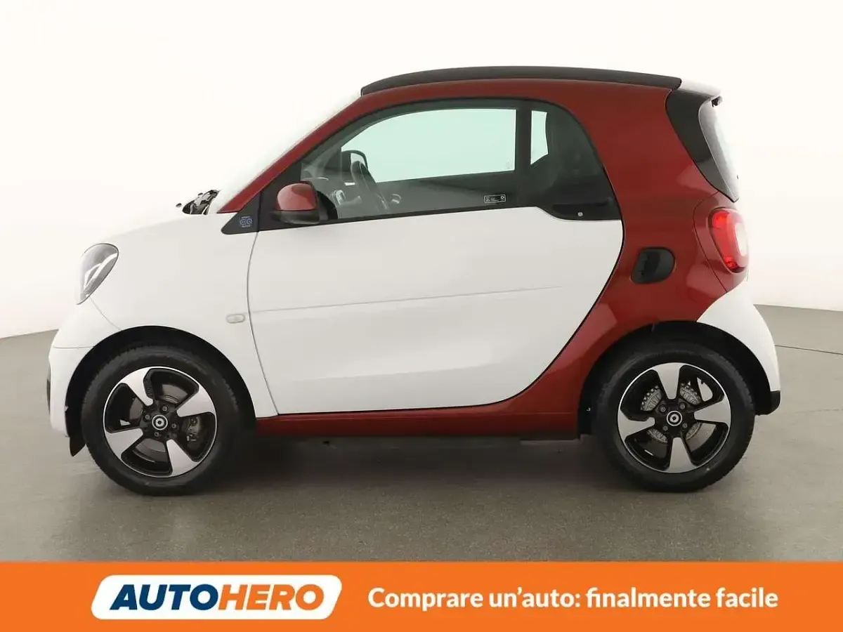Usata Smart ForTwo Coupé Passion 60 kW (82 CV) 2021 Bianco Utilitaria