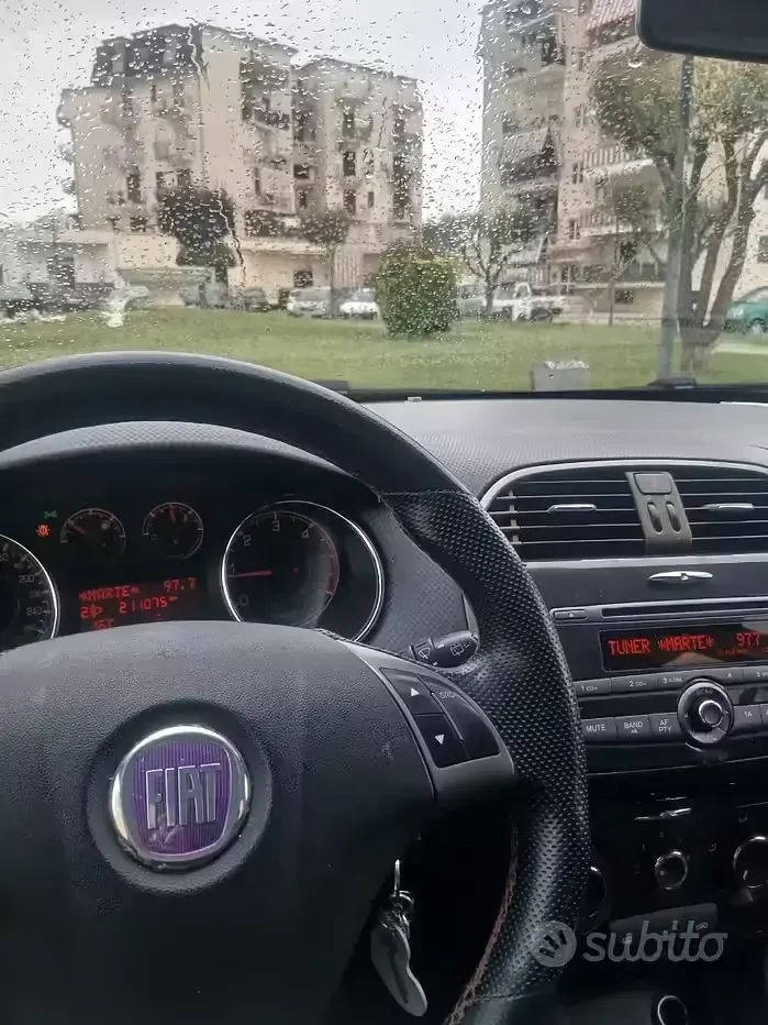 Usata Fiat Bravo 120 CV (88 kW) 2008 Nero Utilitaria