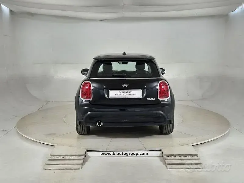 Occasion Mini Cooper Classic 136 ch (100 kW) 2022 Noir Citadine