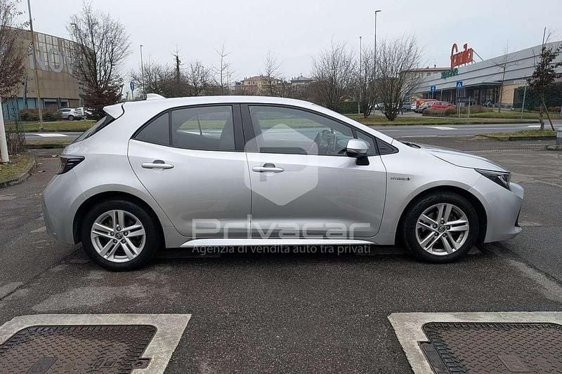 Usata Toyota Corolla Active 98 CV (72 kW) 2019 Grigio Utilitaria