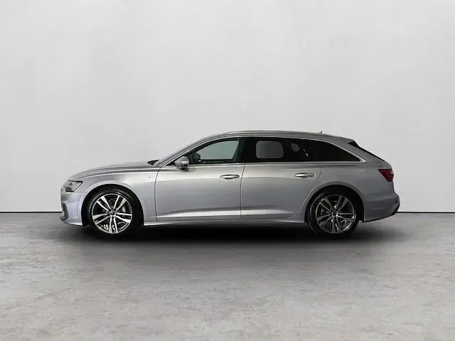 Usata Audi A6 S-Line 204 CV (150 kW) 2025 Argento floret metallizzato Station wagon