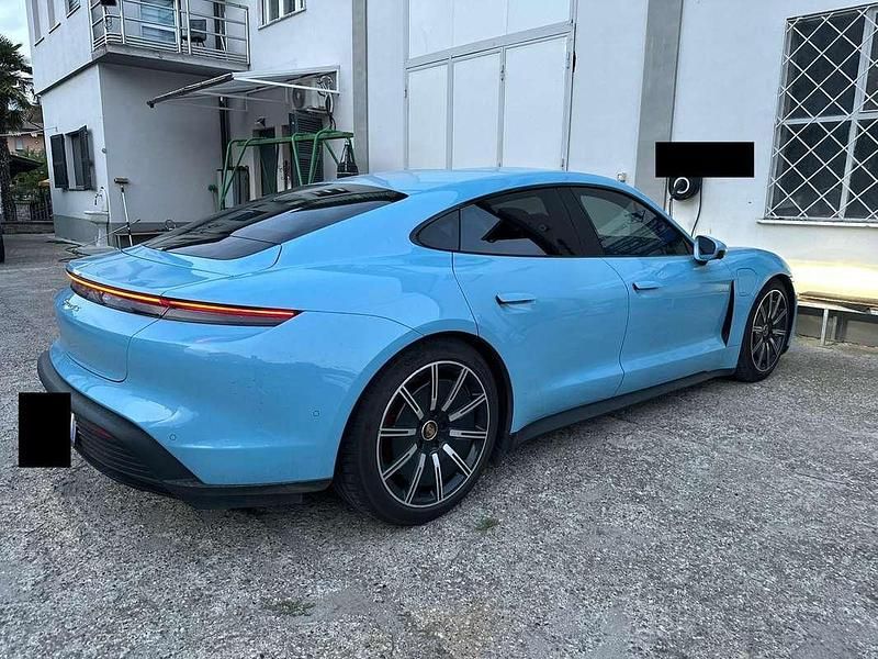 Usata Porsche Taycan 4S Performance Package 419 kW (571 CV) 2020 Berlina