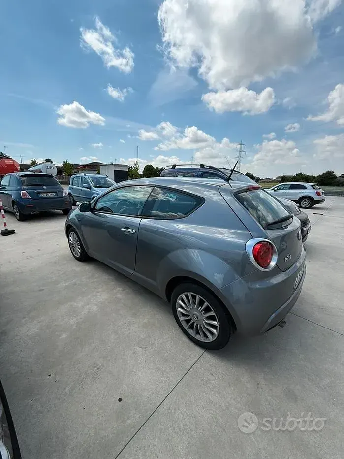Usata Alfa Romeo MiTo 70 CV (51 kW) 2012 Utilitaria