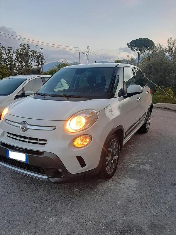 Usata Fiat 500L Lounge 85 CV (62 kW) 2014 Bianco Monovolume