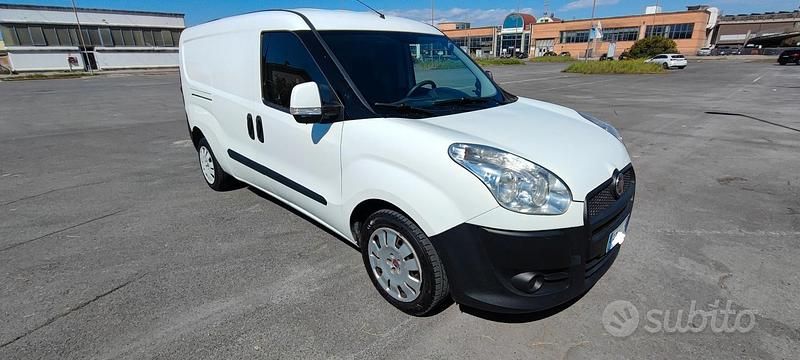 Usata Fiat Doblò 120 CV (88 kW) 2014 Bianco Monovolume